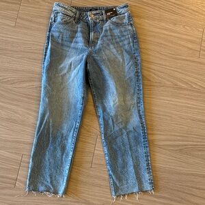 Express Light Blue Cropped Jeans NWT